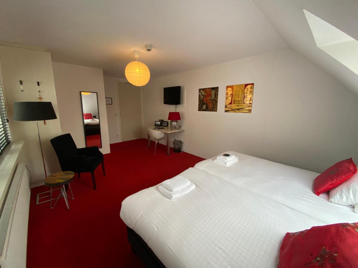 De Slaapfabriek Vakantiehuis En Trainingslocatie 투이그 외부 사진
