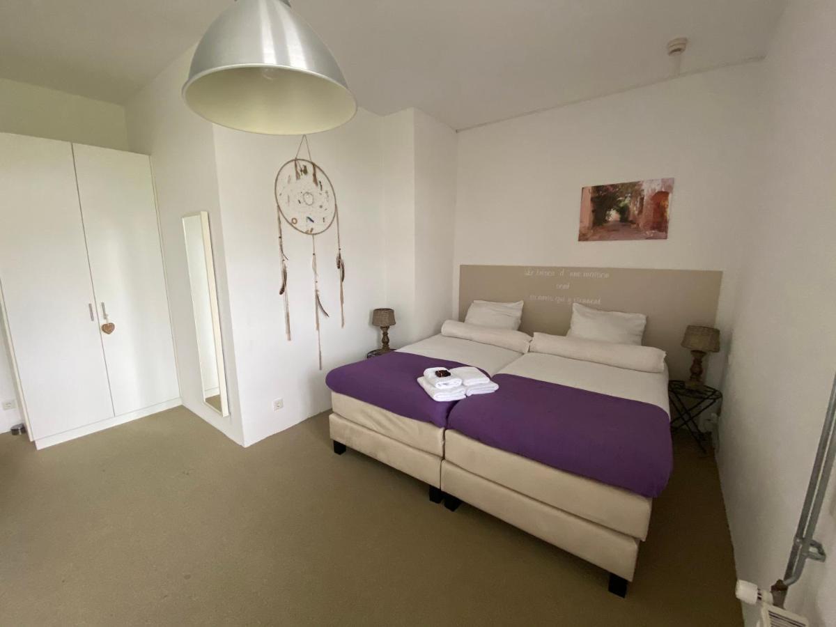 De Slaapfabriek Vakantiehuis En Trainingslocatie 투이그 외부 사진