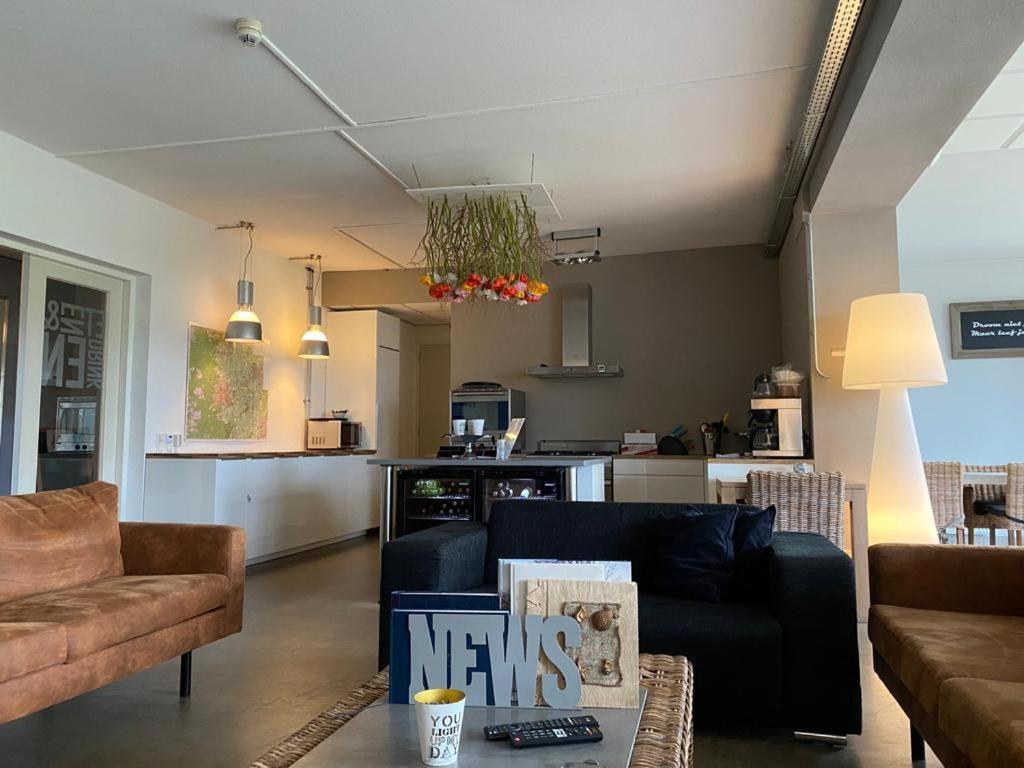 De Slaapfabriek Vakantiehuis En Trainingslocatie 투이그 외부 사진