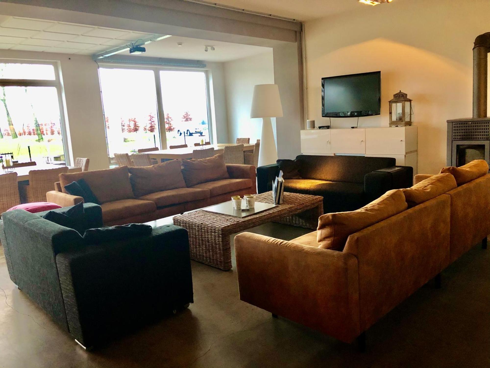 De Slaapfabriek Vakantiehuis En Trainingslocatie 투이그 외부 사진